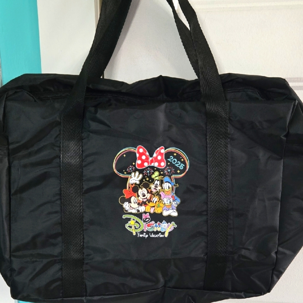 Disney Family Vacation 2025 Black Duffle Bag NWOT New YouNaFen Travel Bag Zipper